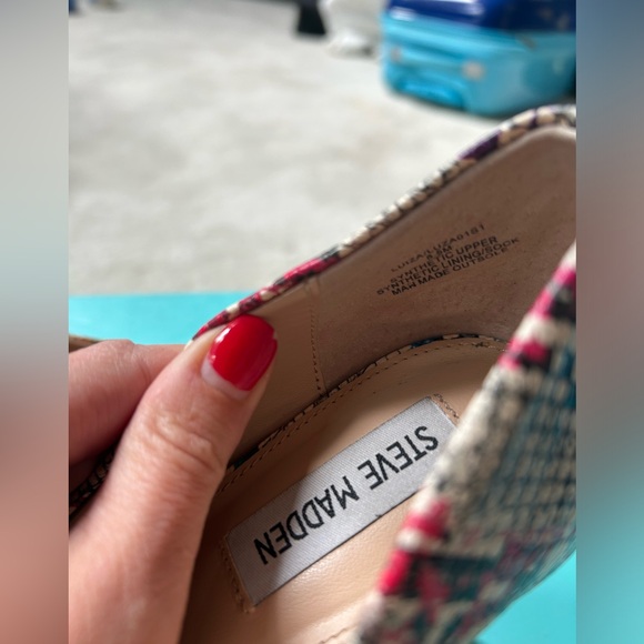 Faux snakeskin, rainbow shoes - Picture 6 of 6